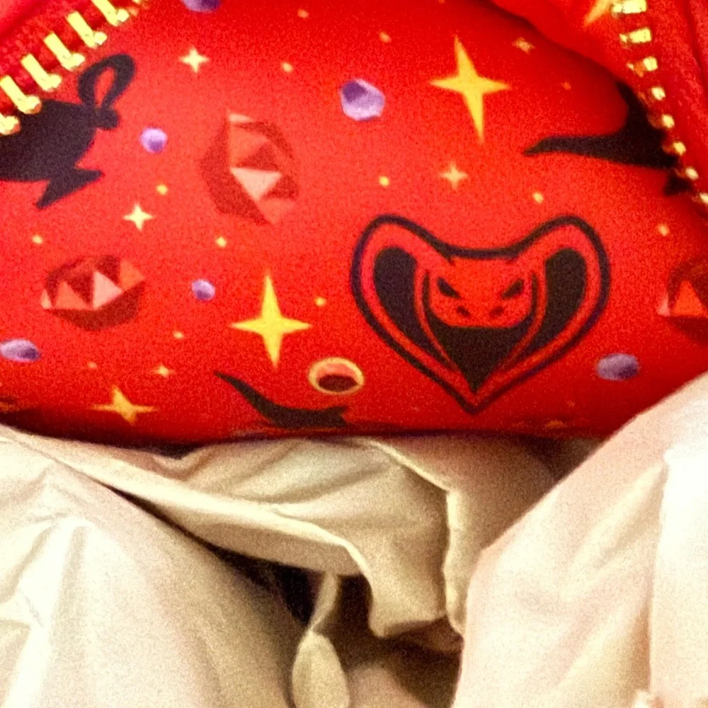 NEW! Loungefly Red Jasmine Backpack - Picture 5 of 5